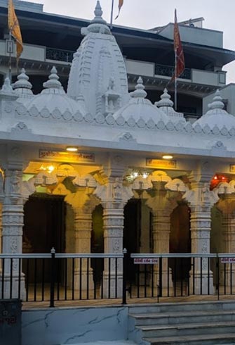 Shernath Bapu of Triloknath Ashram