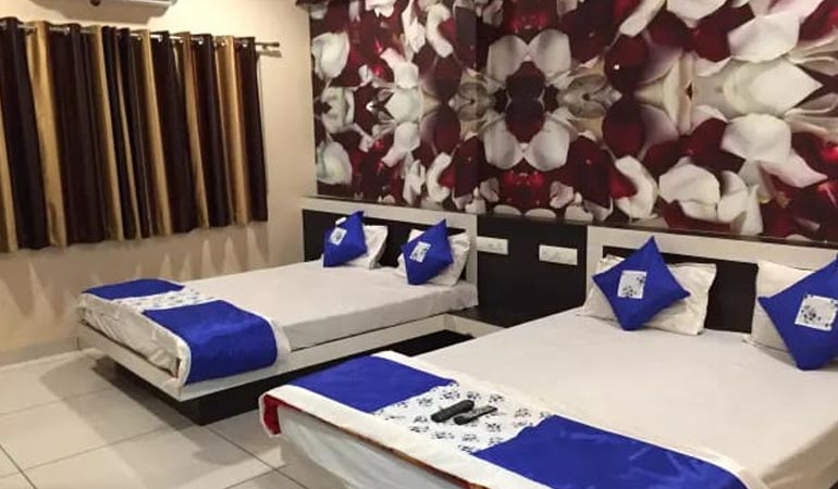 Family Room at Shernath Bapu