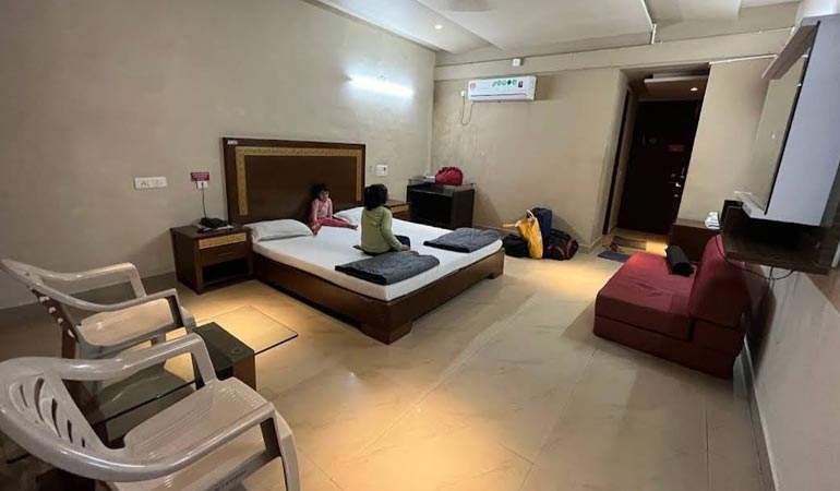 Family Room at Shernath Bapu